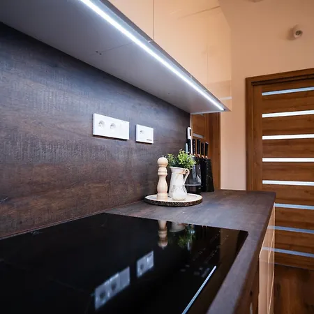 Apartmanovy Dom *